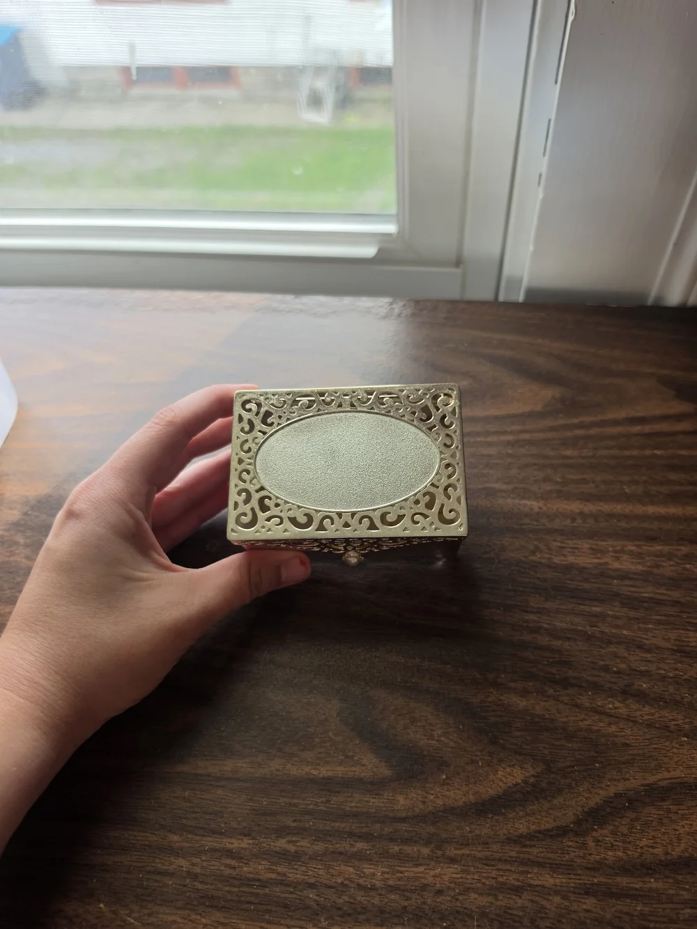 Vintage-Style Silver Jewelry Box - Decorative Trinket Organizer